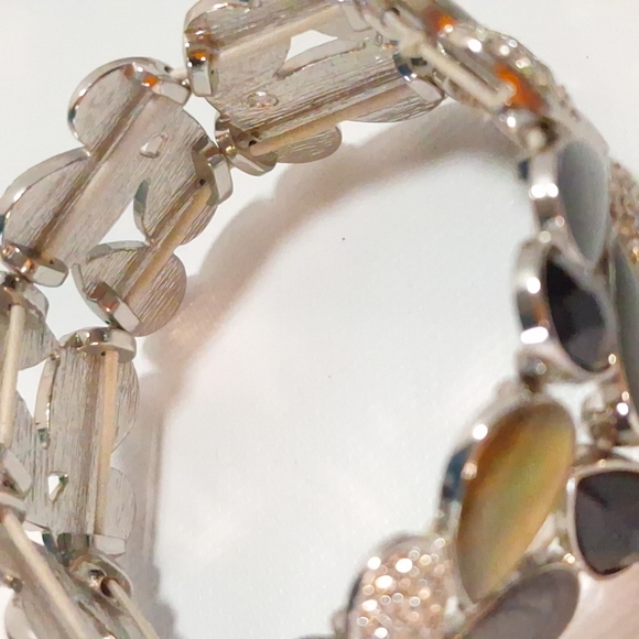 Lia Sophia Edge of Night Silver Tone Wide Elastic Bracelet - Picture 4 of 7